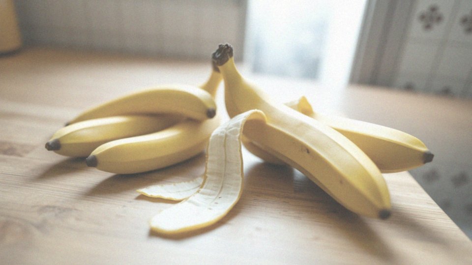 Ile kcal ma banan? Kaloryczność i wartości odżywcze